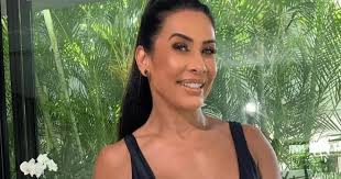 Scheila Carvalho paga R$ 25 mil e encerra briga trabalhista com ex-funcionária